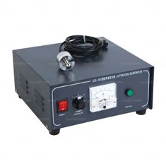 Ultrazvočni pršilni šobni sistem